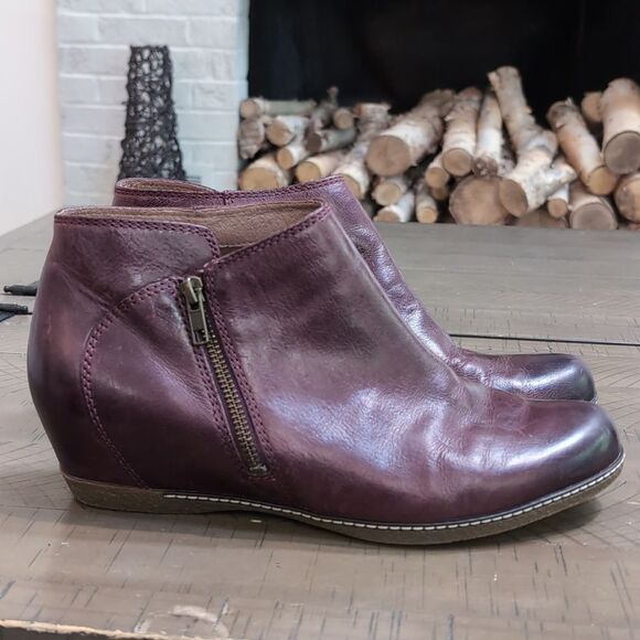 Dansko Leyla Bootie In Wine Burnished Leather Sz EU 42/US 12 - Picture 2 of 10